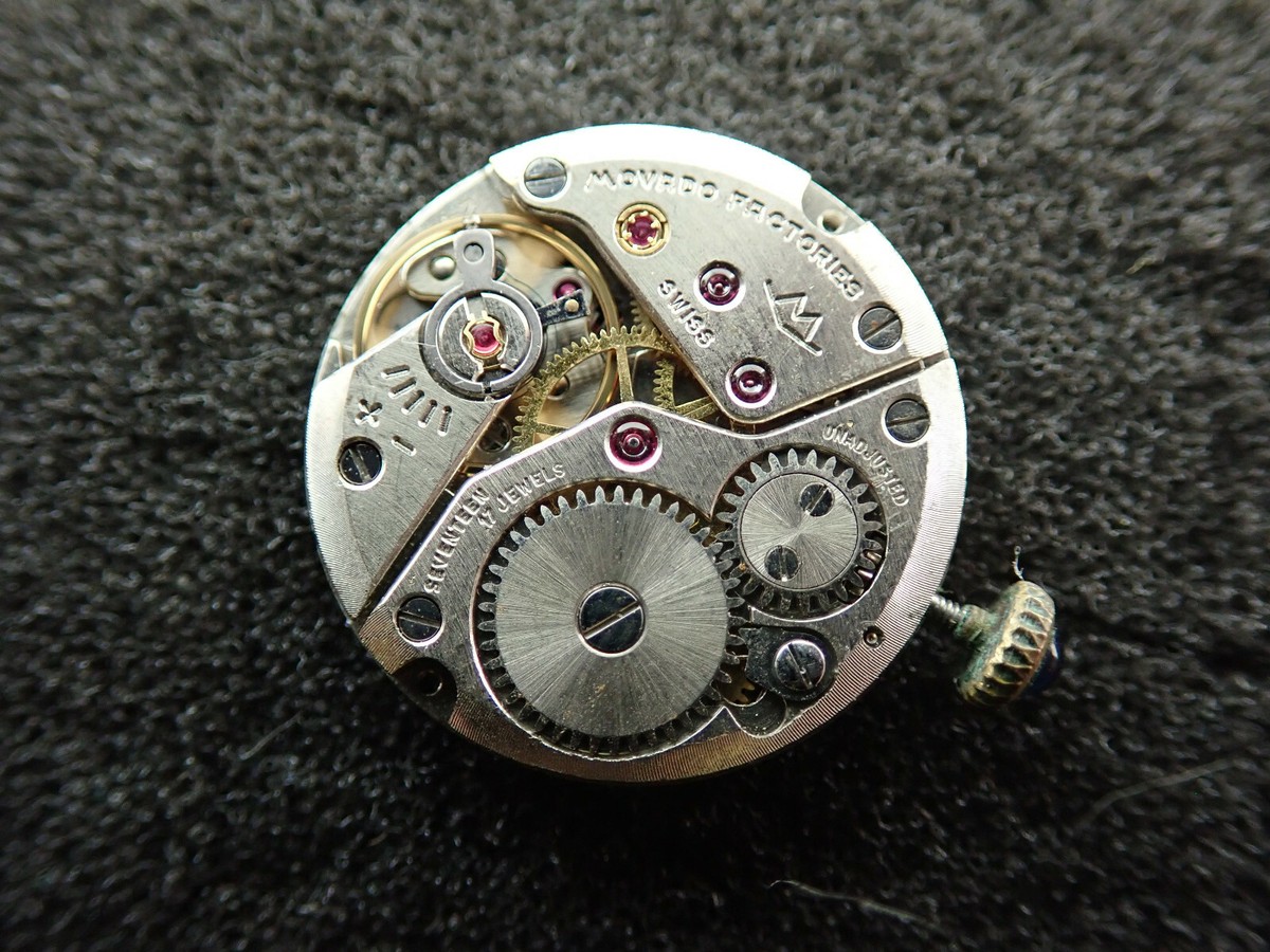 Montre Movado Calibre 246 Des Années 50 - Mécanique Manuelle - Plaqué Or, Cadran Simple - Occasion