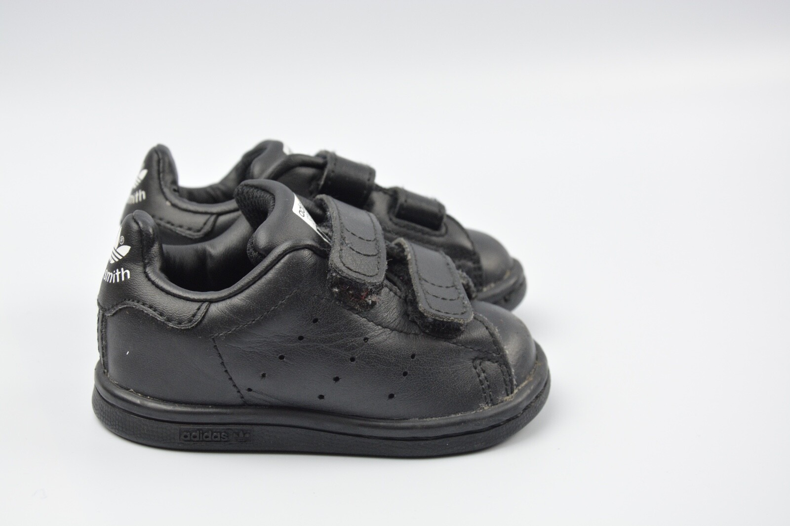 stan smith cf black