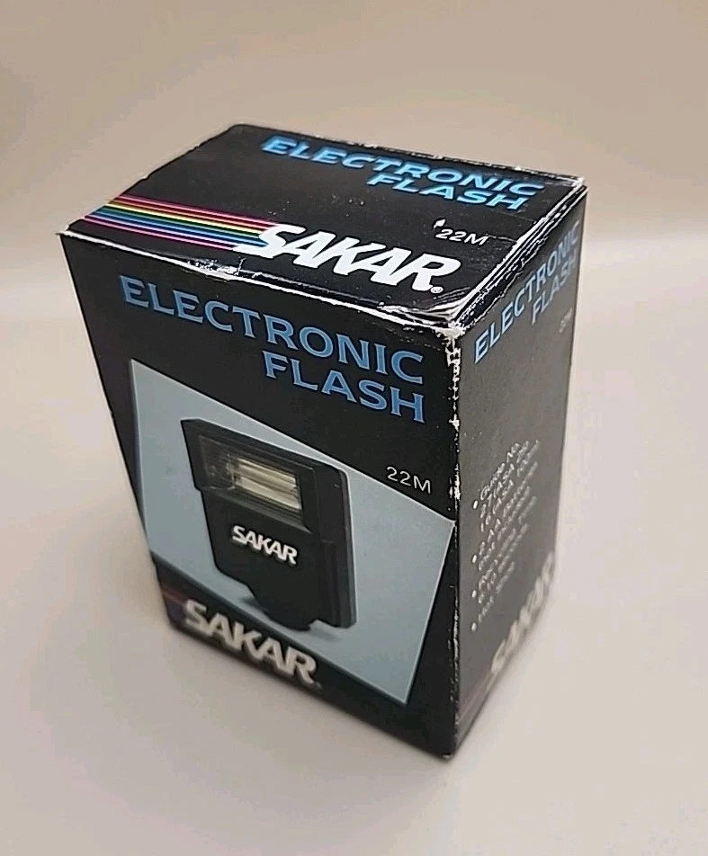 Vintage Sakar 22M Electronic Flash - Brand New in Box - Image 3 of 3