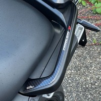 Aufkleber 3D Kompatibel Mit Yamaha Tracer 9 2021-2026 Beifahrergriffe Rot