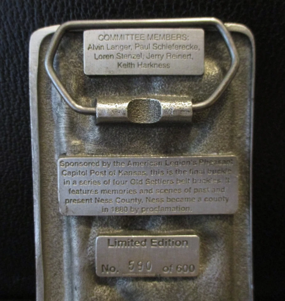 Condado de Ness Kansas Old Settlers Reunion Pasado y Presente 2000 Hebilla de Cinturón Faisán Foto 2 de 3
