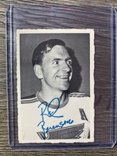 1970-71 OPC HOCKEY DECKLE EDGE CARD #25 RED BERENSON, BLUES