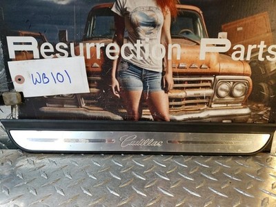 10364658 05-11 Cadillac STS  FRONT Door SILL Plate TRIM OEM TP106