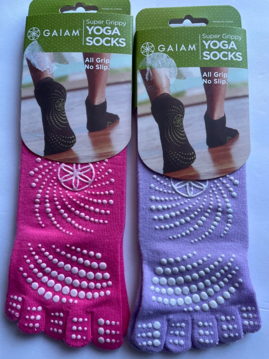 Gaiam Socks 2 Super Grippy Yoga Socks Women's S-M /Purple-Pink Brand size  5-10