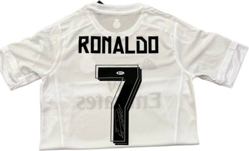Cristiano Ronaldo Hand Signed Autographed RM Jersey Beckett COA - Picture 5 of 7