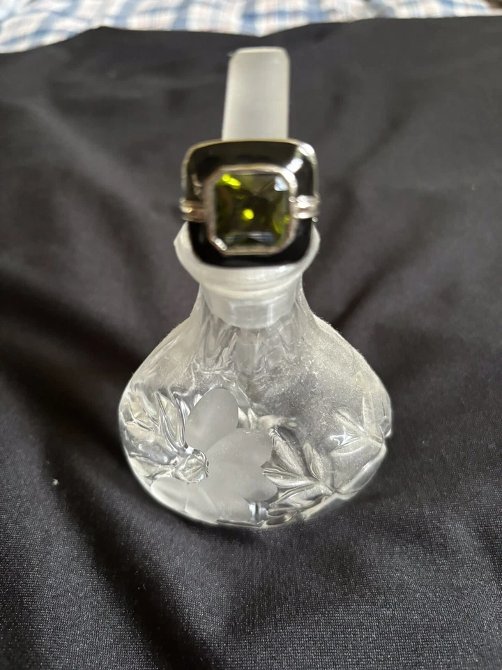 Lia Sophia COVET, Cocktail Ring. Black Enamal/Silver Green Size 8 - Image 2 of 4