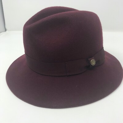 New NWT Women display picture 1
