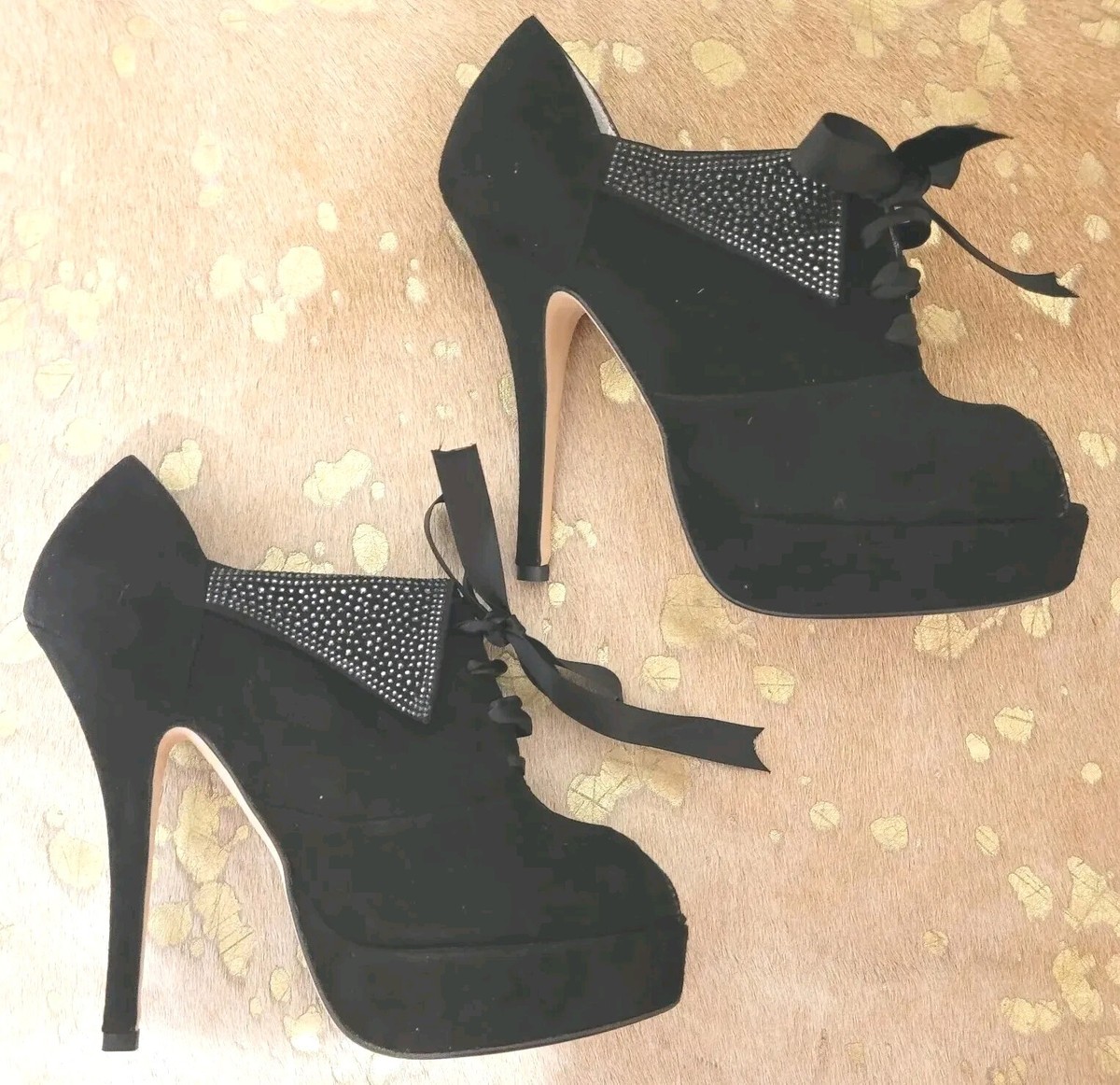 NEW rare Uk7 Terry de Havilland Emma shoeboot 40 black suede