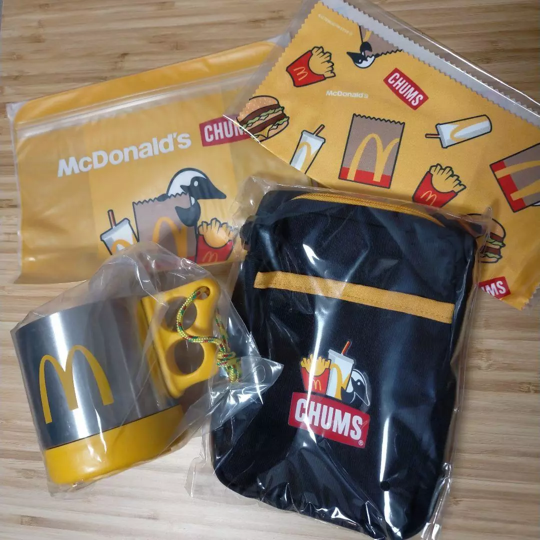 McDonald's CHUMS Shoulder Bag Stainless Mug Cloth Pouch 4 Set Lucky Bag  Japan