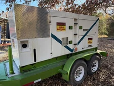 MULTIQUIP WHISPERWATT 180 KVA 144 KW DIESEL GENERATOR DCA-180SSK - 810 HRS
