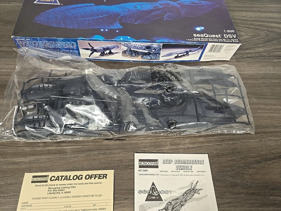 Monogram SeaQuest DSV Submarine 1:600 Model Kit - BRAND NEW See Discription - Image 4 of 4