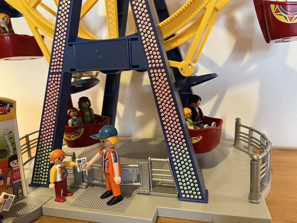 PLAYMOBIL GRANDE ROUE FÊTE FORAINE 18 PERSONNAGES / Lumineuse - Photo 3/4