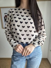 H&M Bluse Beige Schwarz Herzen Print Reißver...