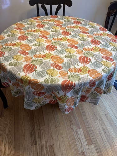 MARTHA STEWART Orange, Green Pumpkins Fall Thanksgiving Tablecloth 70" Round