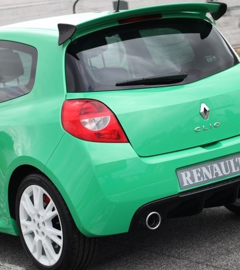 Becquet pour Renault Clio 3 et Clio 3 Phase 2 - Aileron de coffre à peindre en ABS noir