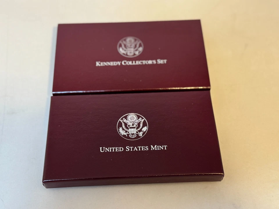 1998 Kennedy Collector's 2 Coin Set Robert F. Kennedy and JFK Box & COA /SF Mint - Image 2 of 4