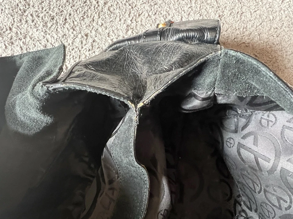 Francesco Biasia Secret Love Satchel Handbag Black Large Gold Hardware Leather - Image 4 of 4