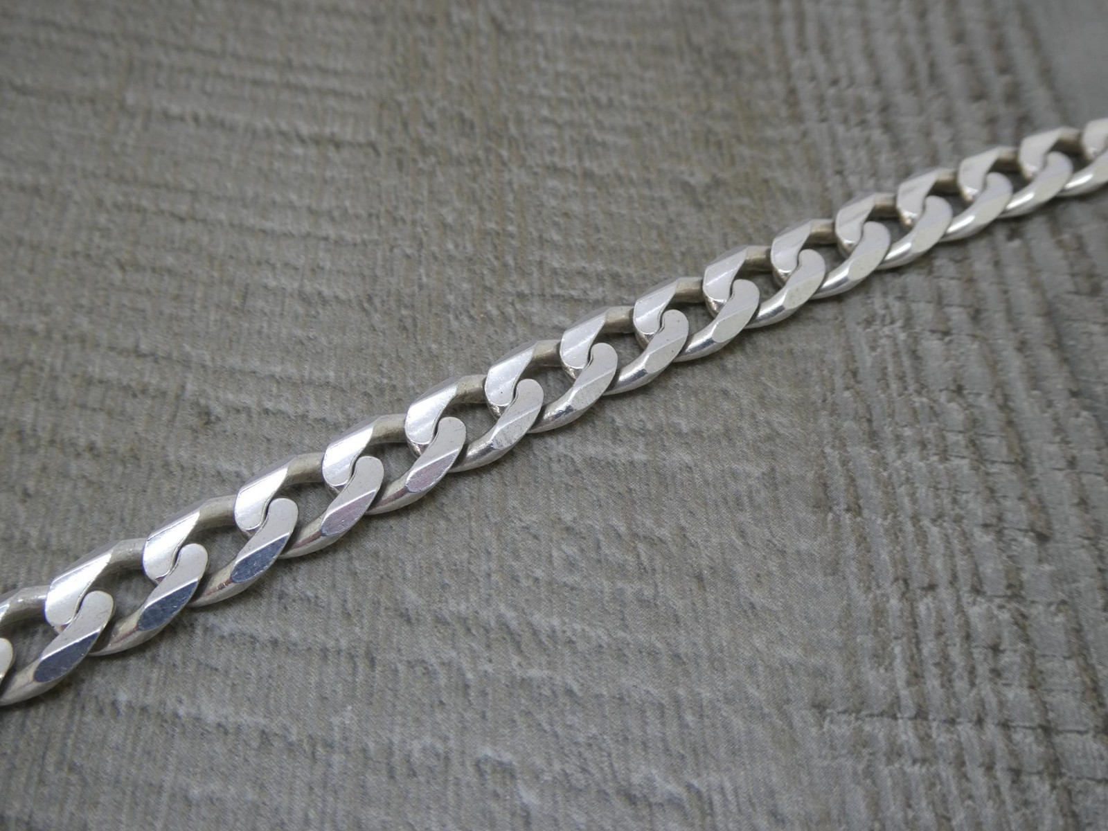 Hallmarked Solid Sterling Silver 925 8" Long 9mm … - image 2