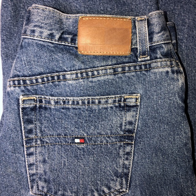 tommy hilfiger mom jean