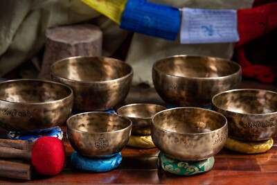 Tibetan Full Moon Handmade Singing Bowl Set of 7 -Meditation Chakra Singing Bowl