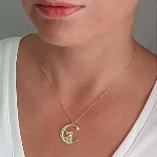 Collar Colgante Luna Conejo Diamante Natural 0.02 Ct Chapado en Oro Amarillo 14K Foto 2 de 4
