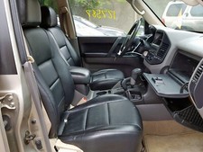 Mitsubishi Montero Pajero 2001-2006 Black Replacement Leather Seat Cover Mitsubishi Montero Pajero 2001-2006 Black Replacement Leather Seat Cover