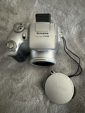 Fujifilm S3100,6x Optical,4megpixel,with DC adaptor, SD slot