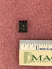 ADP3339AKCZ-3.3 3.3V LINEAR VOLTAGE REGULATOR 1.5A SOT 223-3 AD (LOT OF 1)