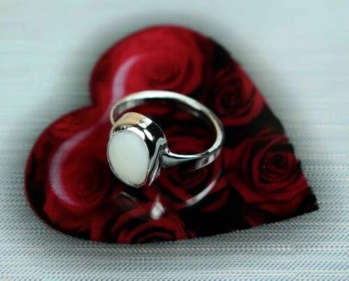 Gioielli di lusso bianchi in pietra principale opale di fuoco