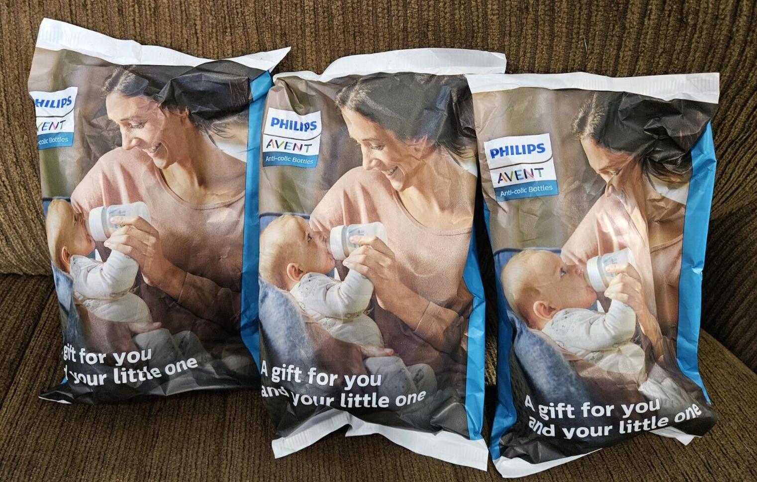 New Philips AVENT Anti-Colic 4 oz. Baby Bottle with AirFree Vent | 3 Pack Lot