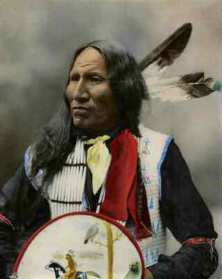 A4 Druck Indianer Indianer Sioux Häuptling schlägt mit Nase