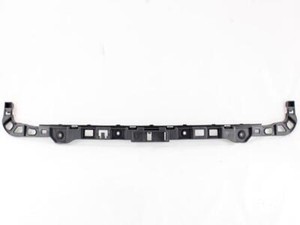 5K6807863 Halterung Zentral Stoßstange Hinten VOLKSWAGEN Golf 6 2.0 D 103KW 6M