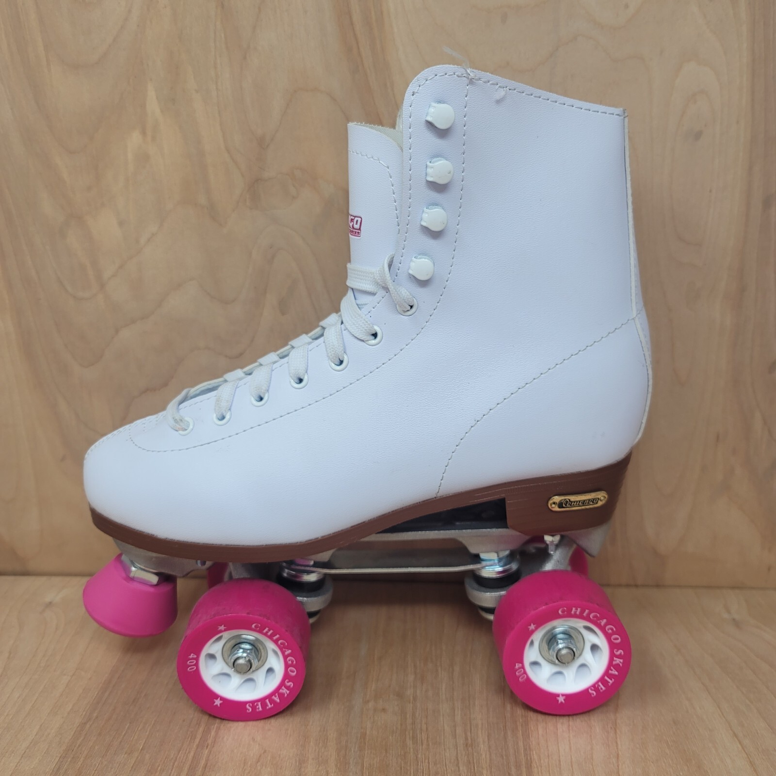 Chicago Quad Roller Skates Womens Size 8 White With Pink Wheels 8601k