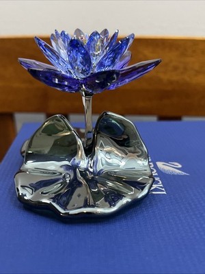 Swarovski Paradise Flower - Blue Violet waterlily 1141630 Mint in
