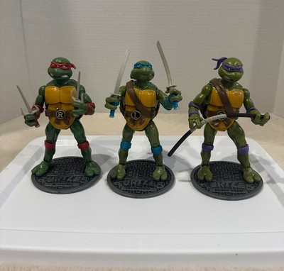 2012 TMNT Ninja Turtles Viacom Action Figures Raphael, Leonardo And Donatello 7 