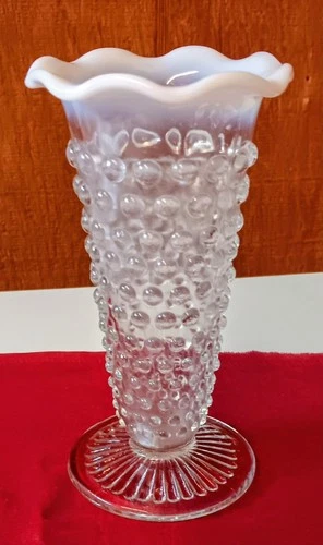 VINTAGE HOBNAIL OPALESCENT FENTON  5 5/8 S" VASE
