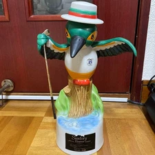 '87 Suntory Open Golf Limited Whiskey Empty Ceramic Bottle Decanter used