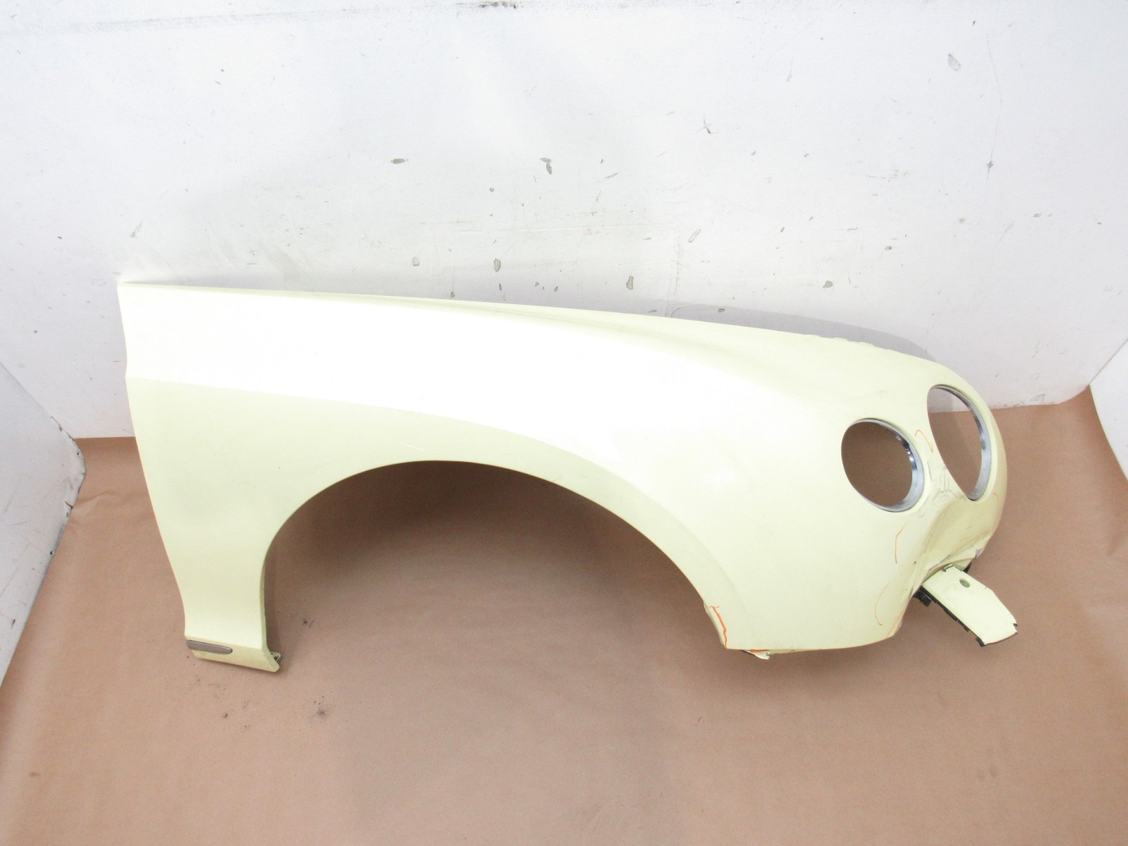 Bentley Continental GT 2012 Front Right Passenger Fender Wing Shell 11-18 ;#2