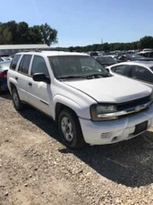 TRAILBLAZ 2002 Hood Hinge 354071