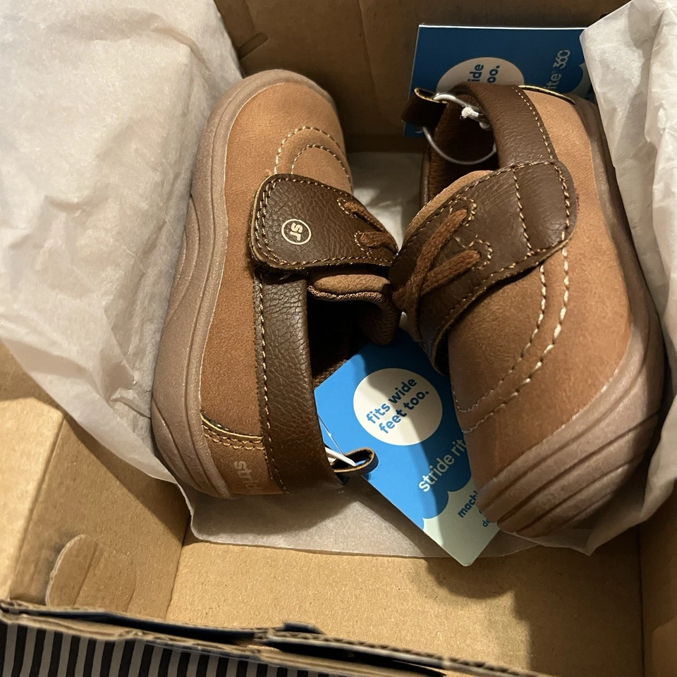 Stride Rite Nuevo Con Caja Hampton Marrón Niño Mocasines Zapatos Marrón Talla 4 Foto 3 de 4