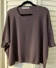 Women's Palmer & Purchase Lavender Cashmere Crew Neck Sweater, One Size
