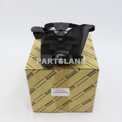 Toyota Genuine OEM 81025-0k041 Lamp Set Fog RH 810250K041 for sale 