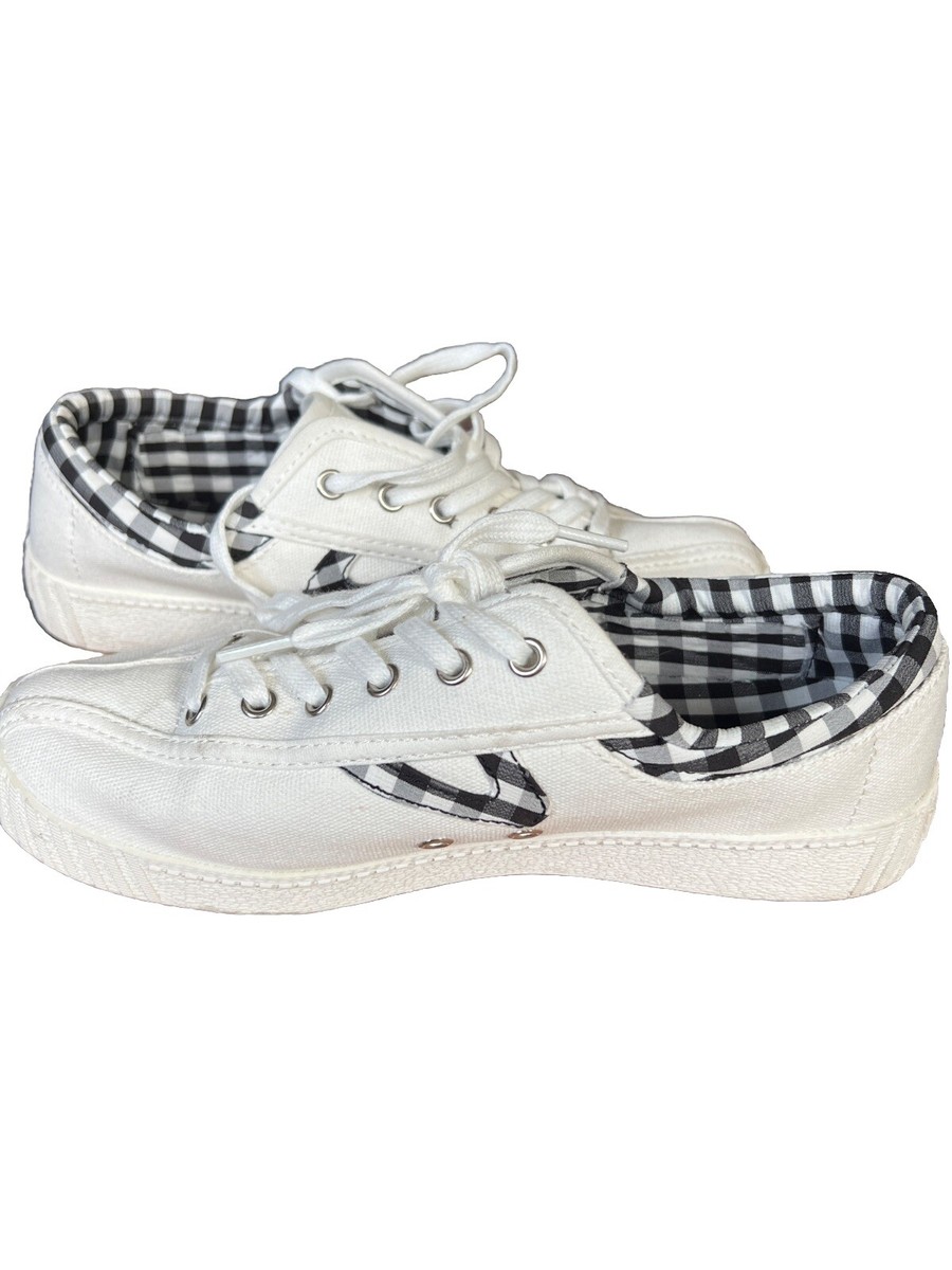 Athletic Shoes Plaid Tretorns NWT Tretorn Sneakers Women's White
