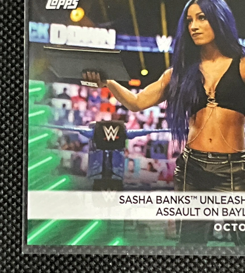 Sasha Banks #85 Serial 38/50 Green WWE SmackDown Women's Division Wrestling Card - Image 3 of 4