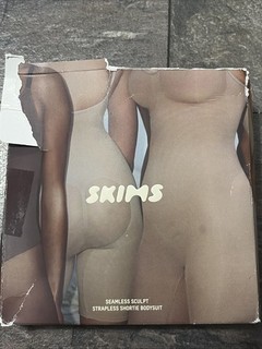 Body Corto Skims Sin Costuras Esculpido Sin Tirantes Talla S Sienna Caja Dañada Nuevo