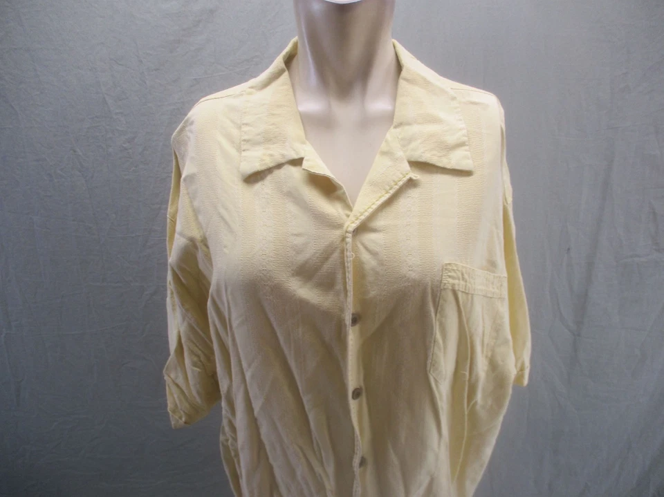 Camisa Jamaica Jaxx Talla XXL Para Hombres Amarilla 100% Seda Manga Corta Abotonada 386 Foto 2 de 4