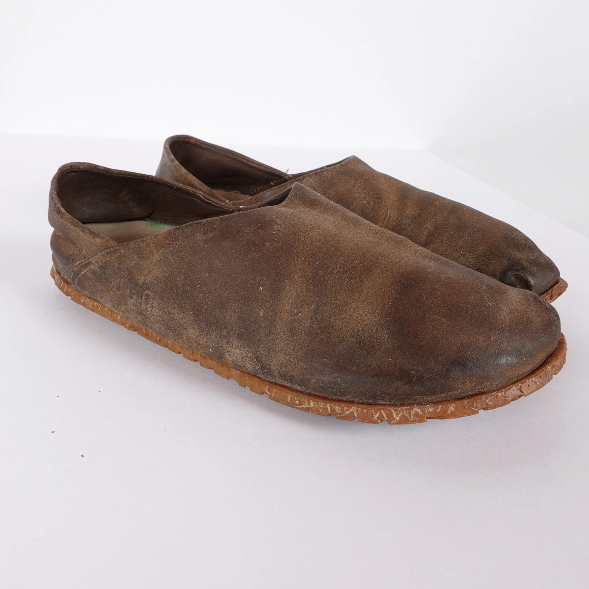 Otz Shoes OG SDE Leather Slip Ons Adjustable Rope Otzi Sandal/Shoes Waxed Suede Camel- Slip On – Unmarked main image 2