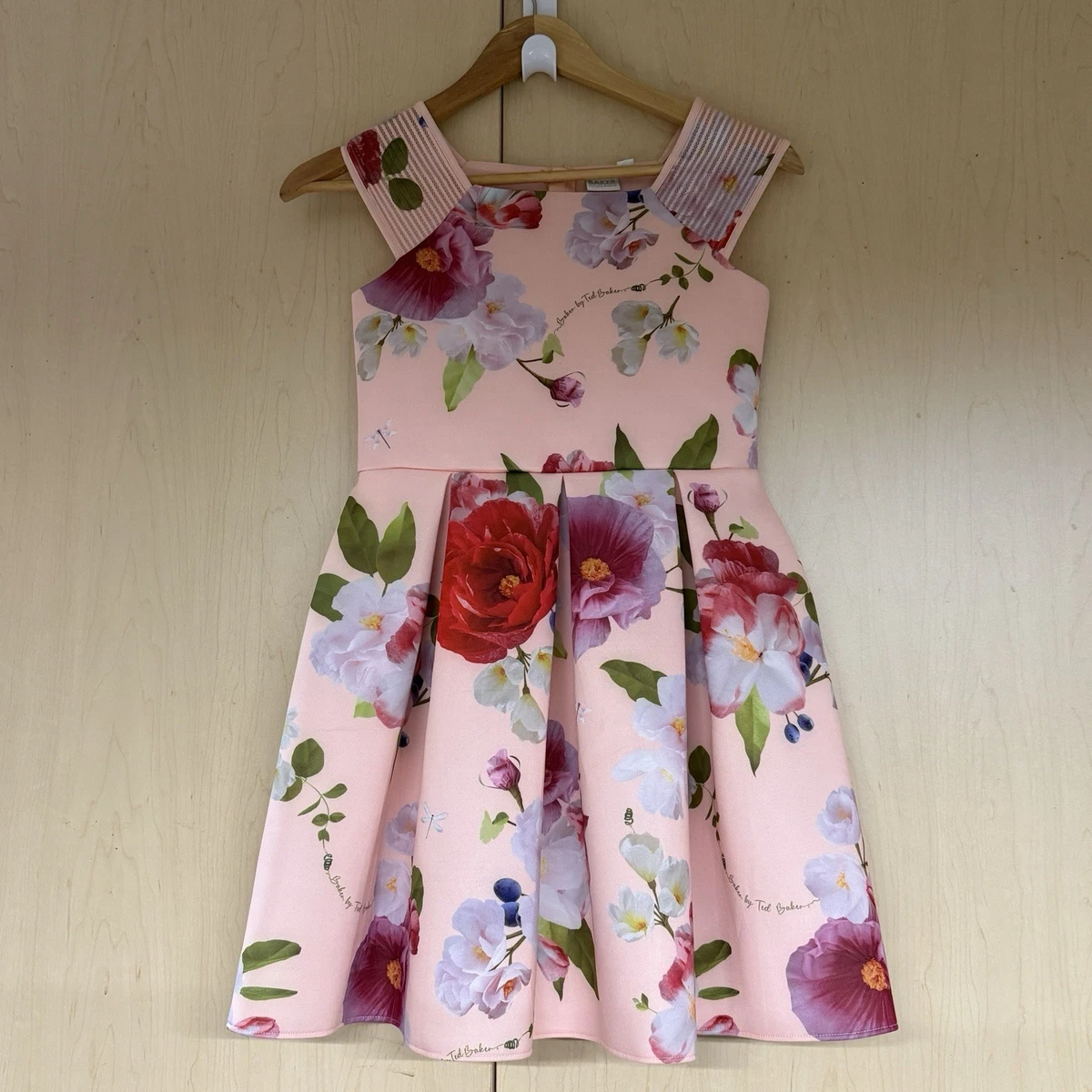 Robe Ted Baker Fille 11 Ans (146 Cm) Magenta Fleurie - Occasion Parfait état