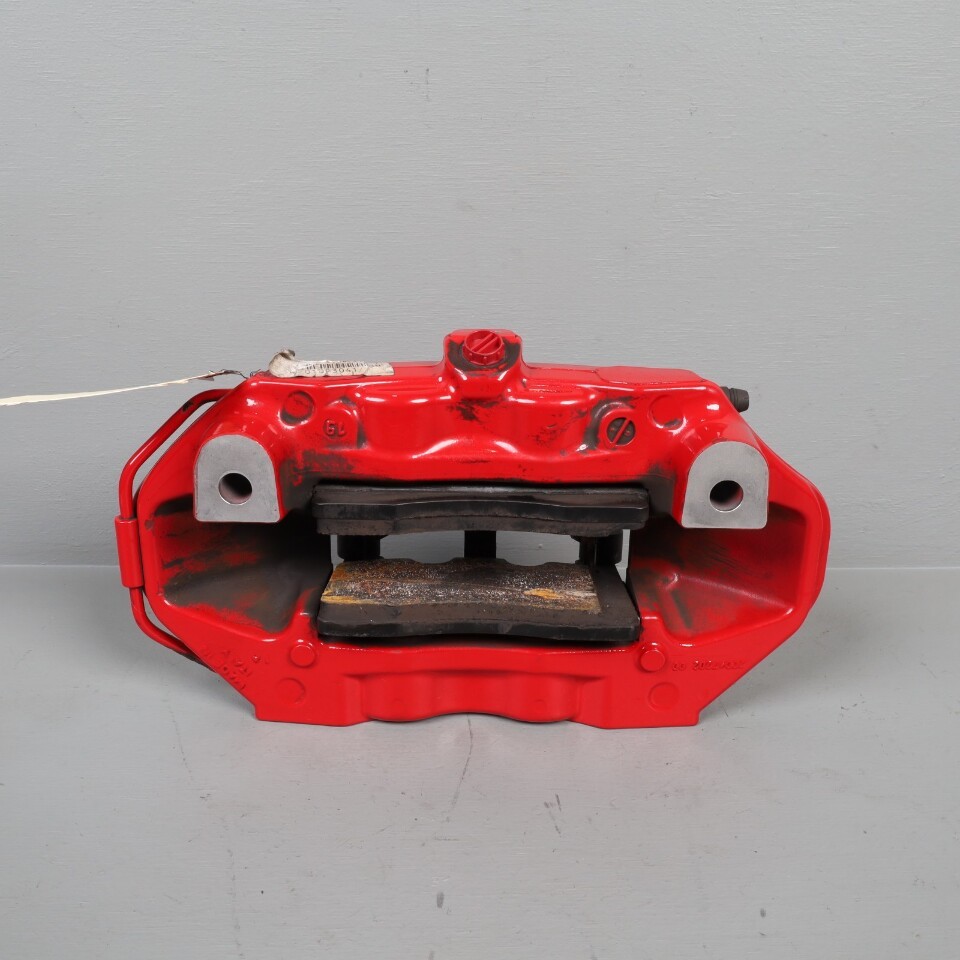 Aston Martin DB11 Volante 2019-2023 Rear Brembo brake calipers with pads Set Red
