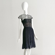 Oscar De La Renta 1994 Vintage Black Lace Silk Dress XS